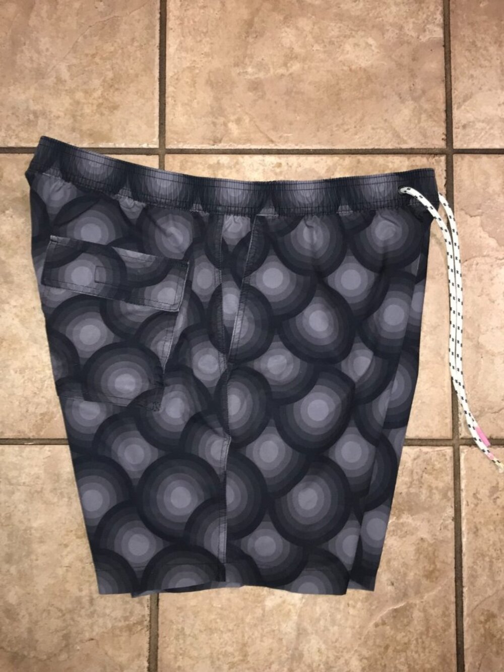 Men's Psycho Bunny Swim Trunks-Size L (Cut out Liner) - Picture 7 of 9